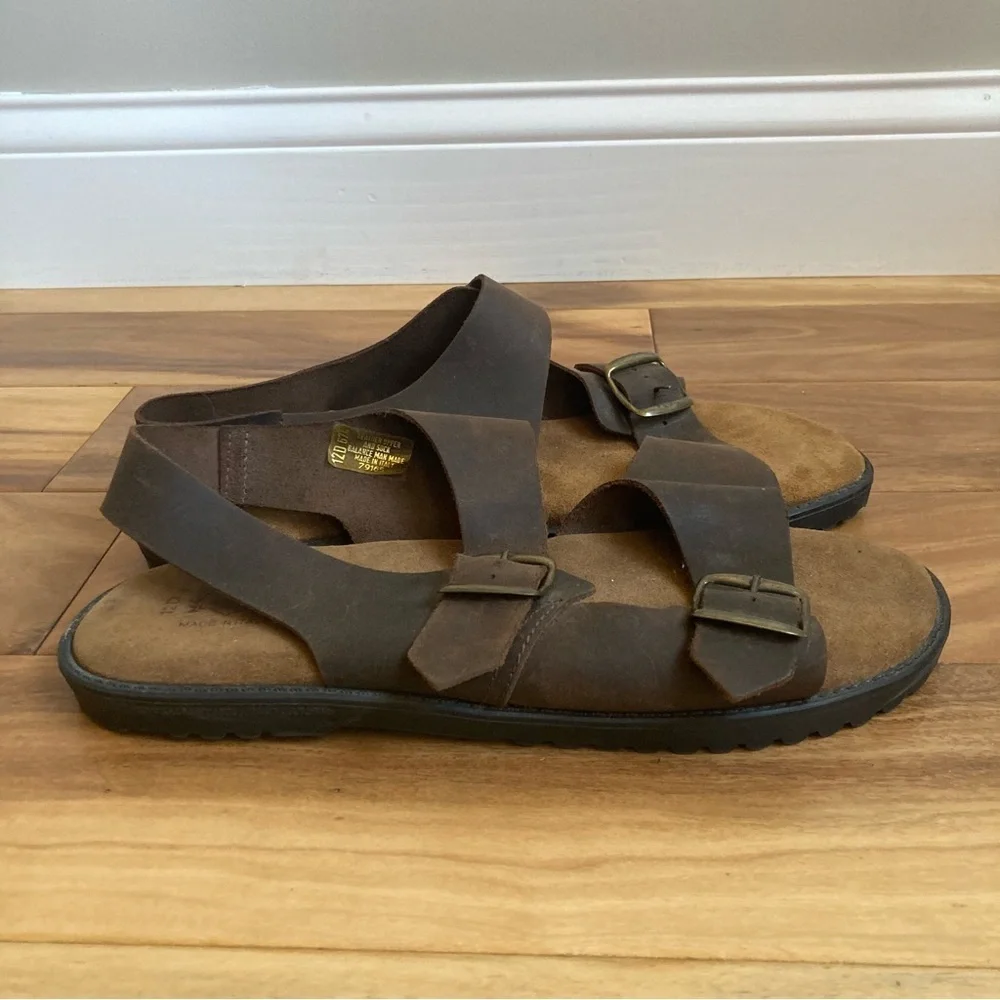 Trader Bay Brown Leather Buckle Sandals 12D